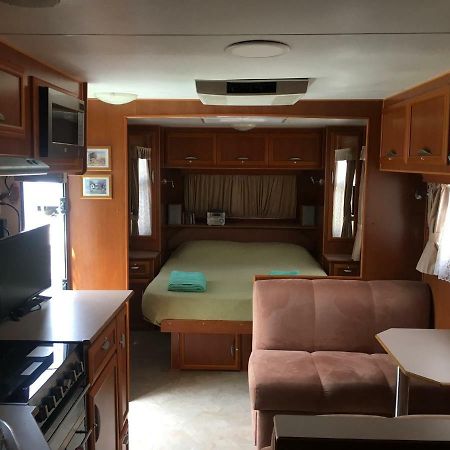 Comfortable Caravan Cooktown Exterior photo